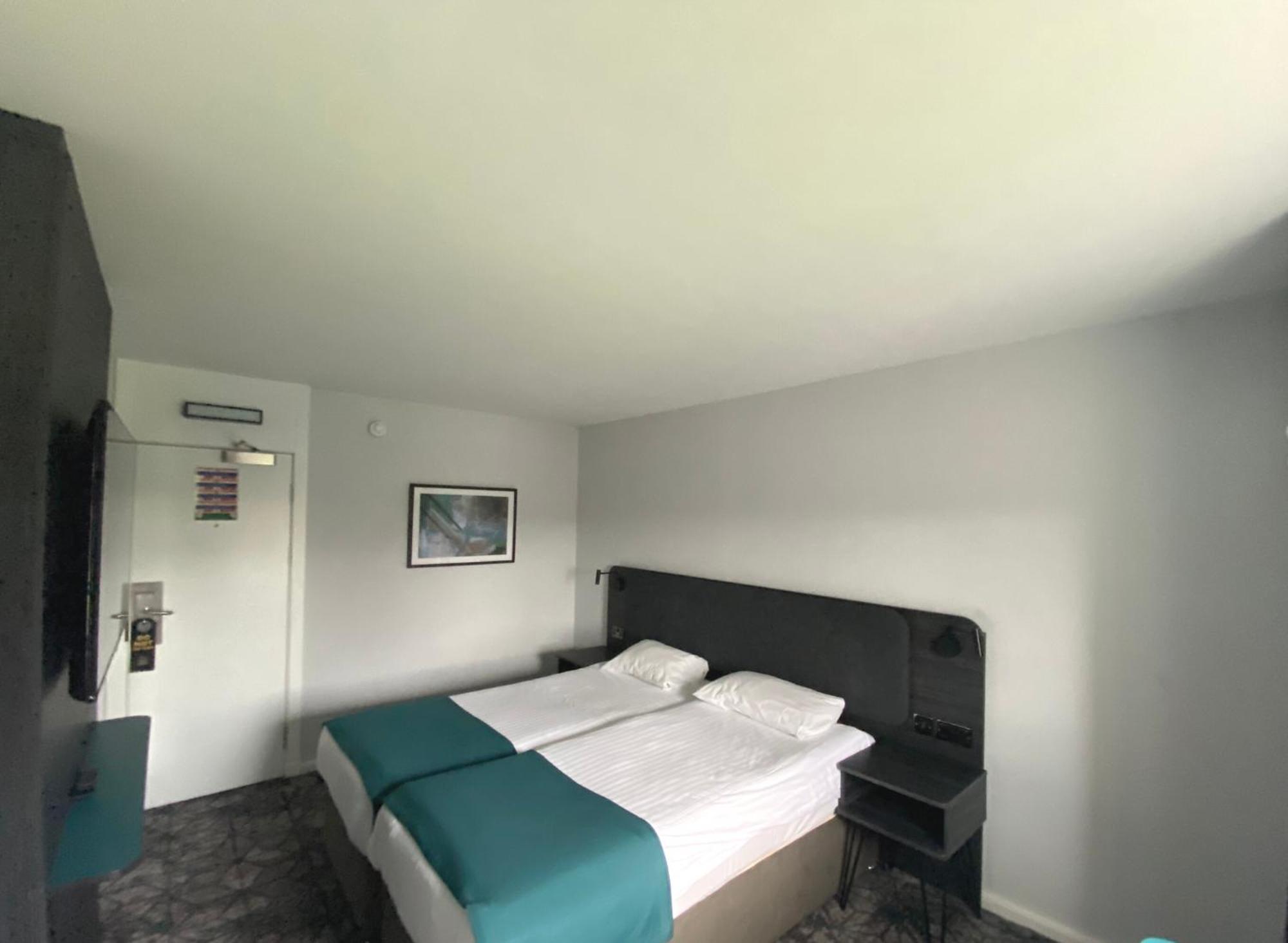 Normandy Hotel Renfrew Cameră foto