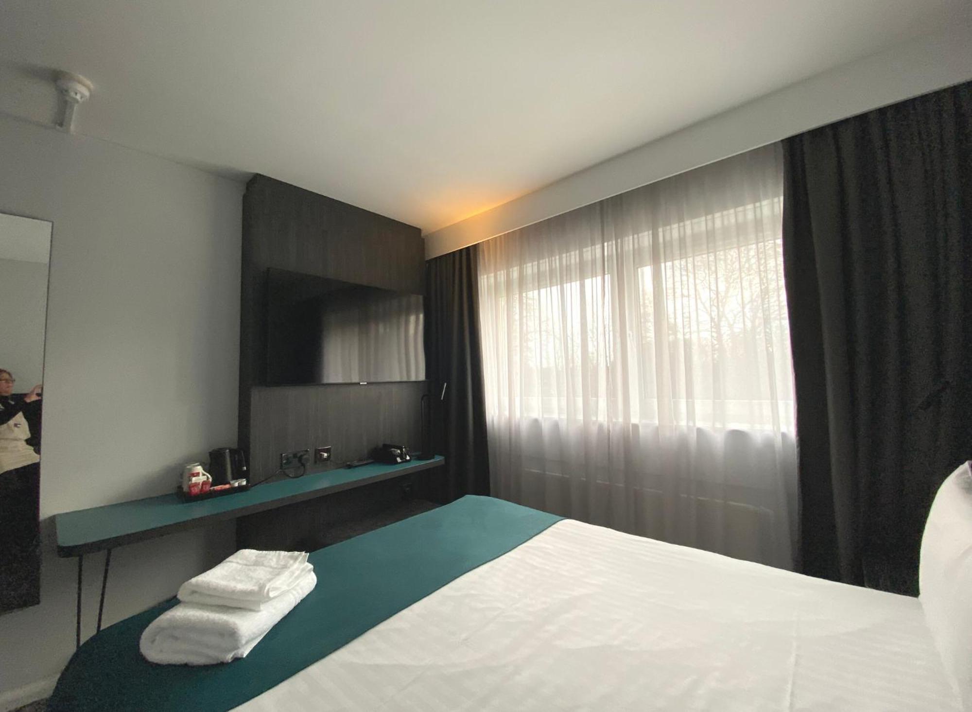 Normandy Hotel Renfrew Cameră foto